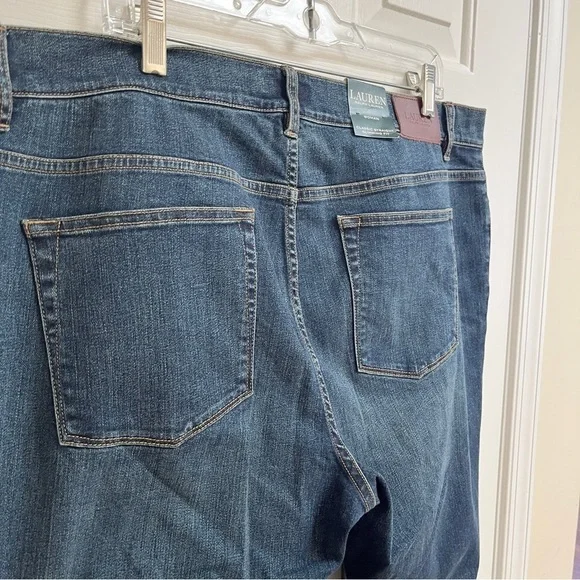 NWT LRL Women's Classic Slimming Fit Jeans 18W - Picture 6 of 9